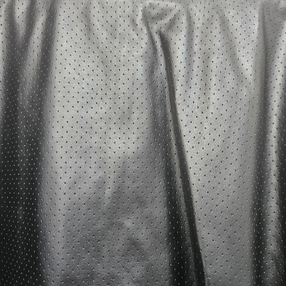 Neiman Marcus leather-like polyester Knee-high Skirt size Medium - Picture 3 of 5